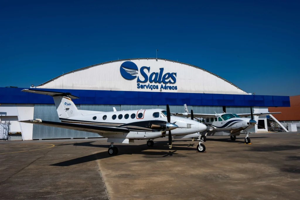 Avião turboelice da sales.